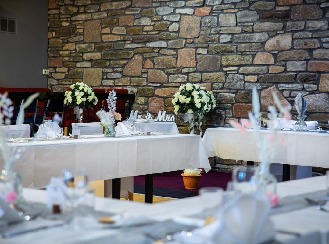 Royal Hotel Forfar Buitenkant foto