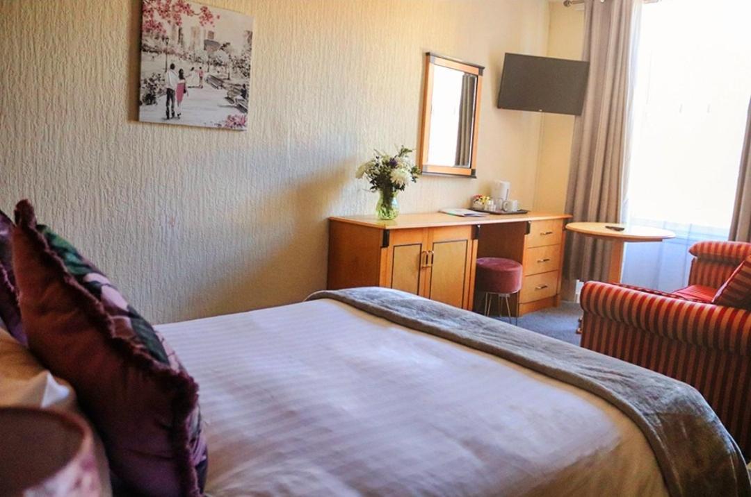 Royal Hotel Forfar Buitenkant foto